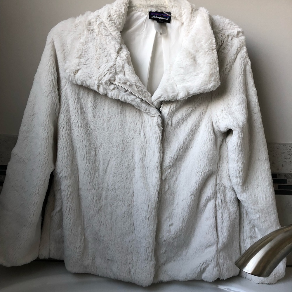 White Fluffy Patagonia Jacket